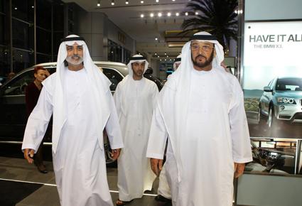 أضخم صالة عرض لمجموعة BMW في العالم تفتح أبوابها في أبوظبي